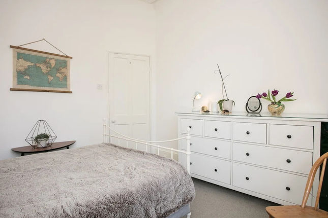 1 Bedroom Flat Near Hampstead Heath