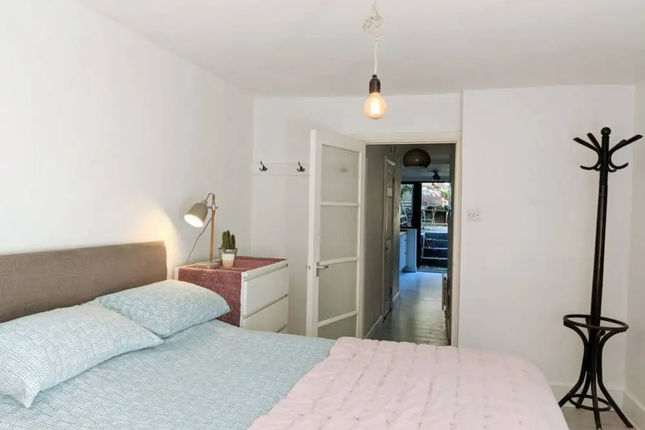 1 Bedroom Apartment in Camberwell