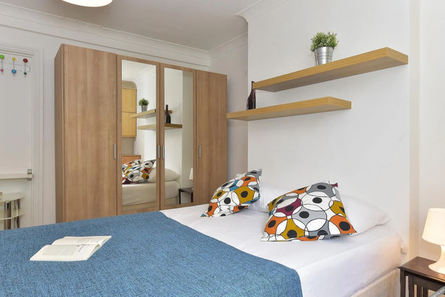 Farringdon Apartments