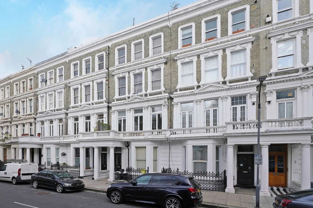 2 Bedroom Apartment in West Kensington
