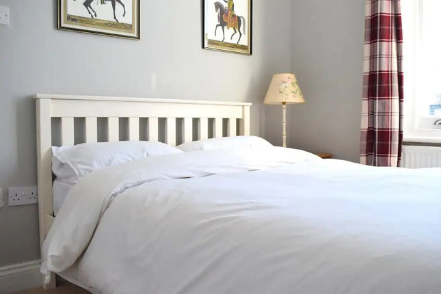 Fulham 3 Bedroom Apartment