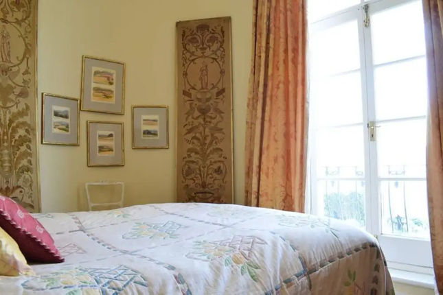 Central Notting Hill 1 Bedroom Apartment