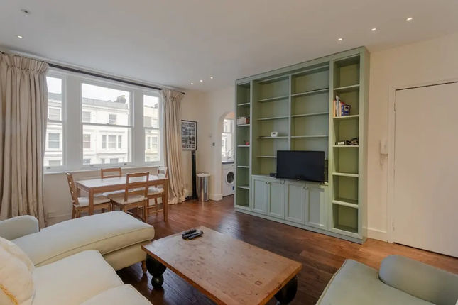 2 Bedroom Apartment Near Kensington Olympia Station