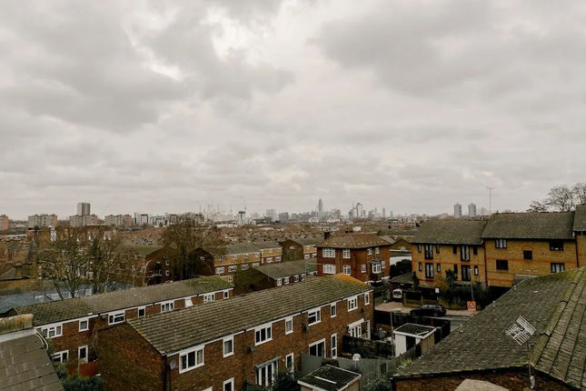 Spacious 2 Bedroom in Battersea