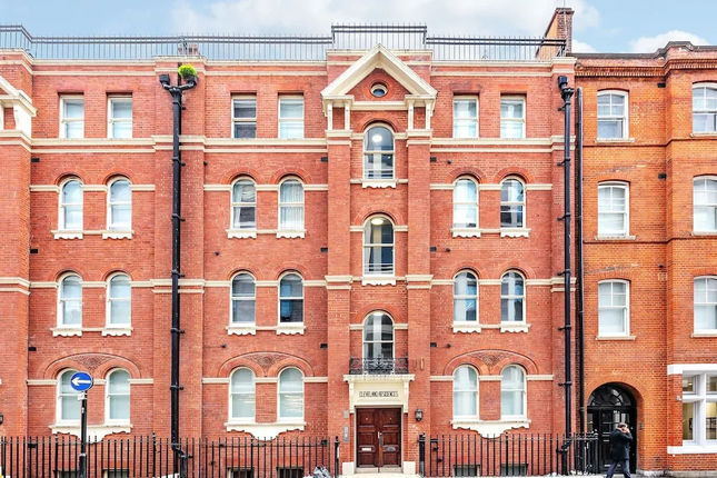 One Bed Serviced Apts near Oxford Street
