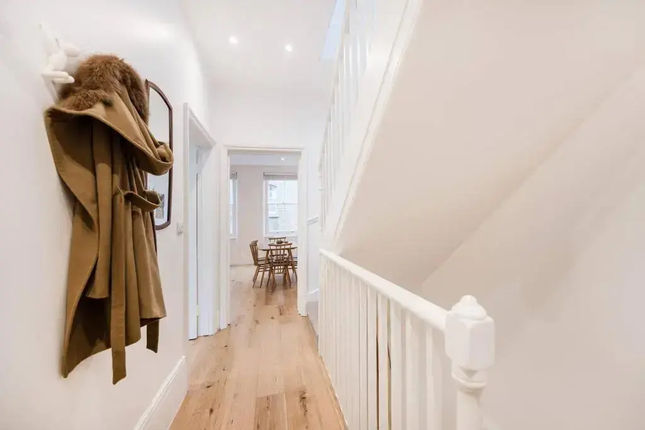 Covent Garden Apartments – Netflix and Nespresso
