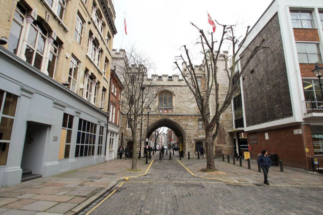 Knights Court Apartments