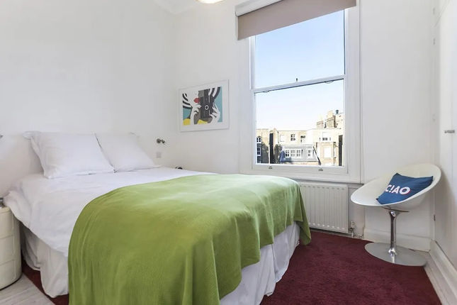 Well Presented one Bedroom Apartment Located in the Fabulous Notting Hill