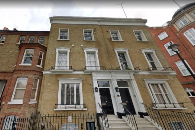 Flying Butler Vincent Square Apartment