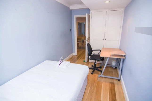 Apartment in Central London