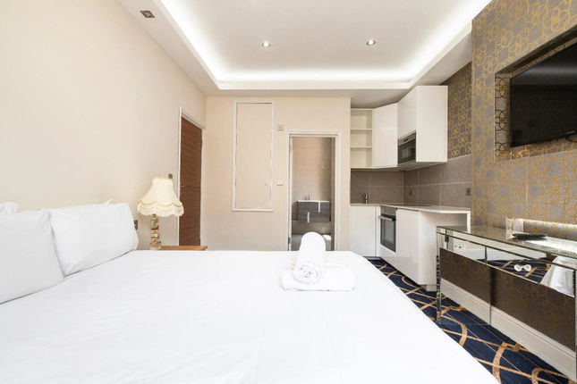 Hyde Park Rooms and Apartments