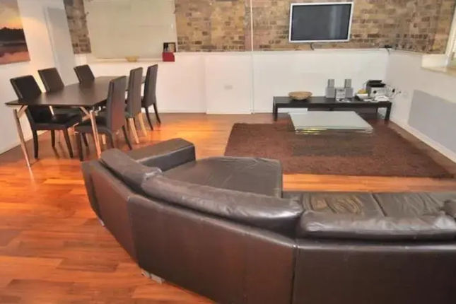 Old School Loft Apartment