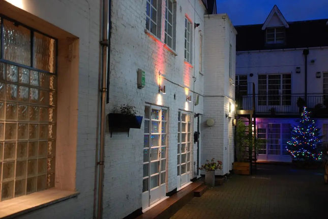 Premium Penthouse 3BR in the Heart of Shoreditch!