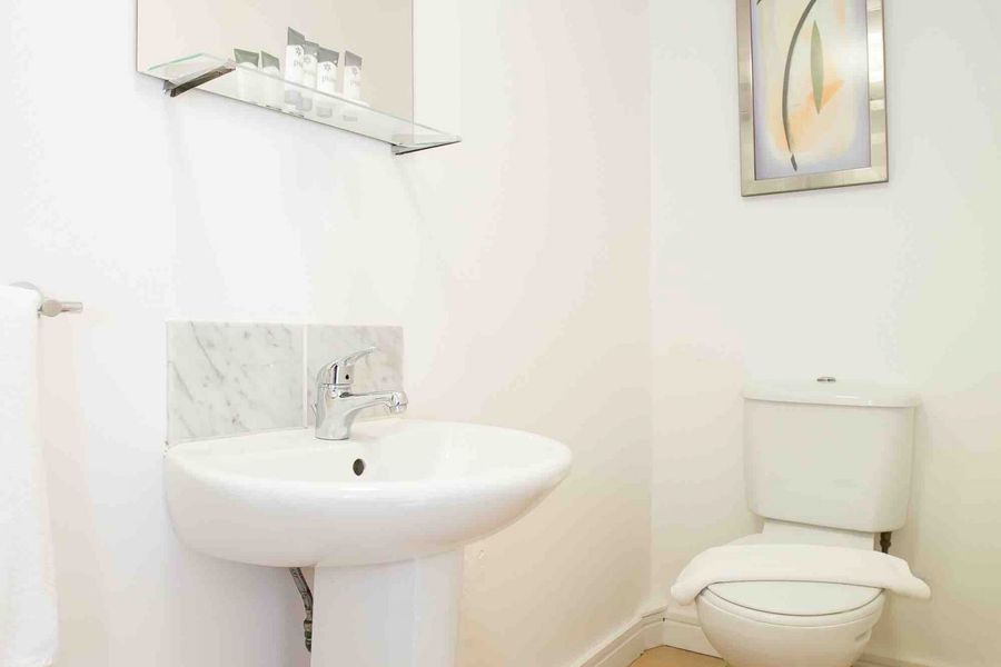 Square Apartments UK Serviced Apartments