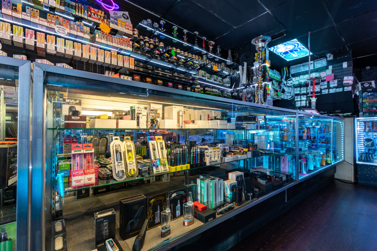 vape shop dungannon About main image 1