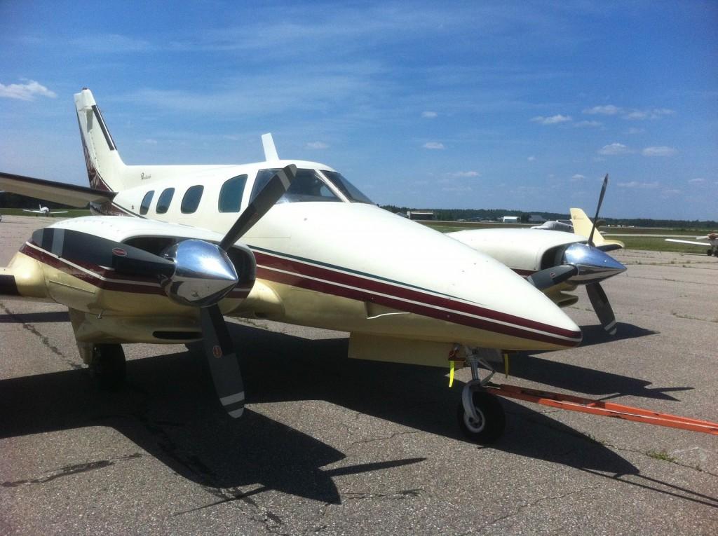 1974 Beech B60 DUKE