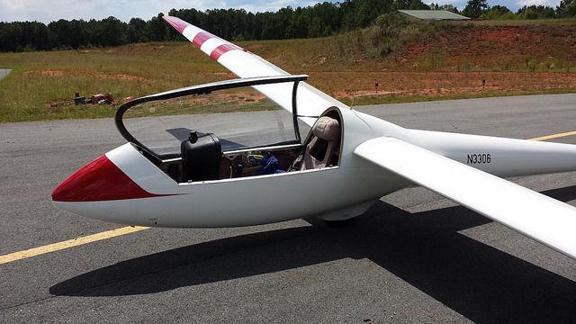 All metal 1993 L-33 Solo Glider aircraft
