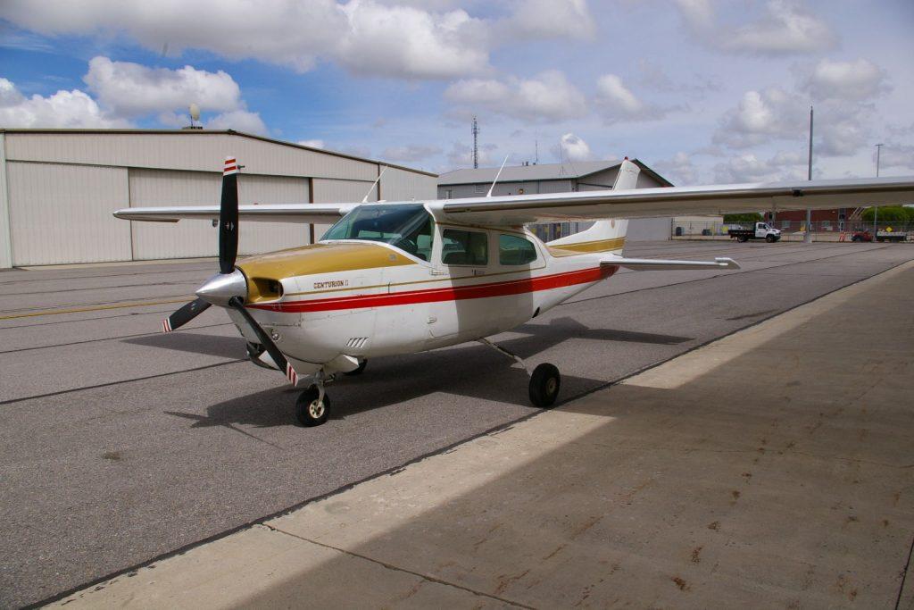 1981 Cessna Centurion aircraft