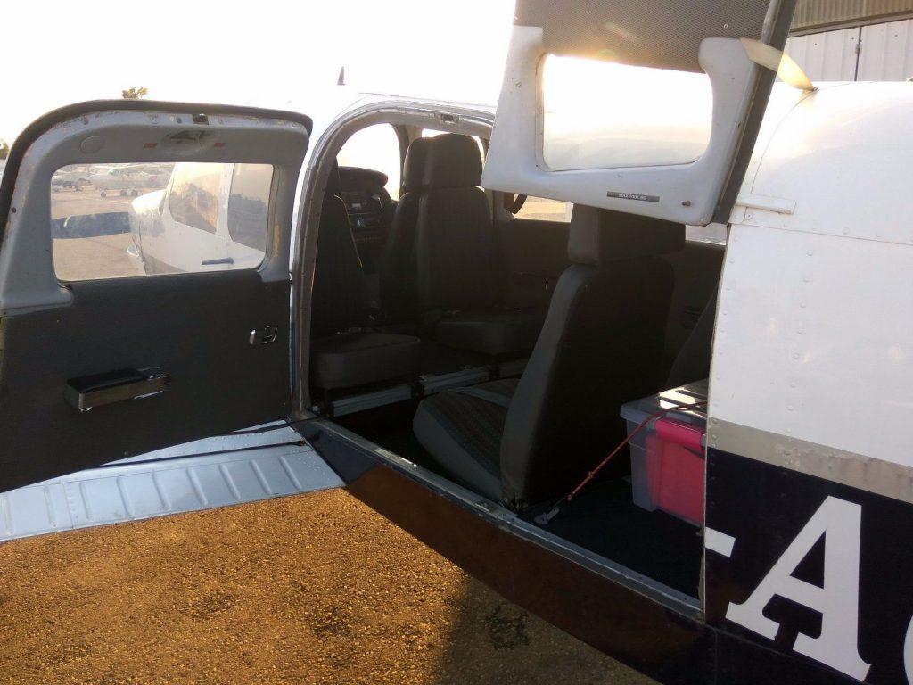 redone 1976 Piper Lance PA32 300R aircraft