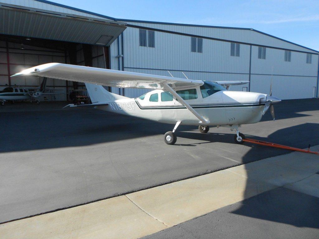 beautiful 1966 Cessna 210F aircraft