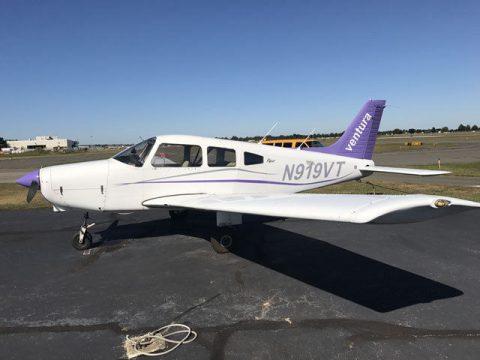 new upholstery 1981 Piper Warrior aircraft for sale