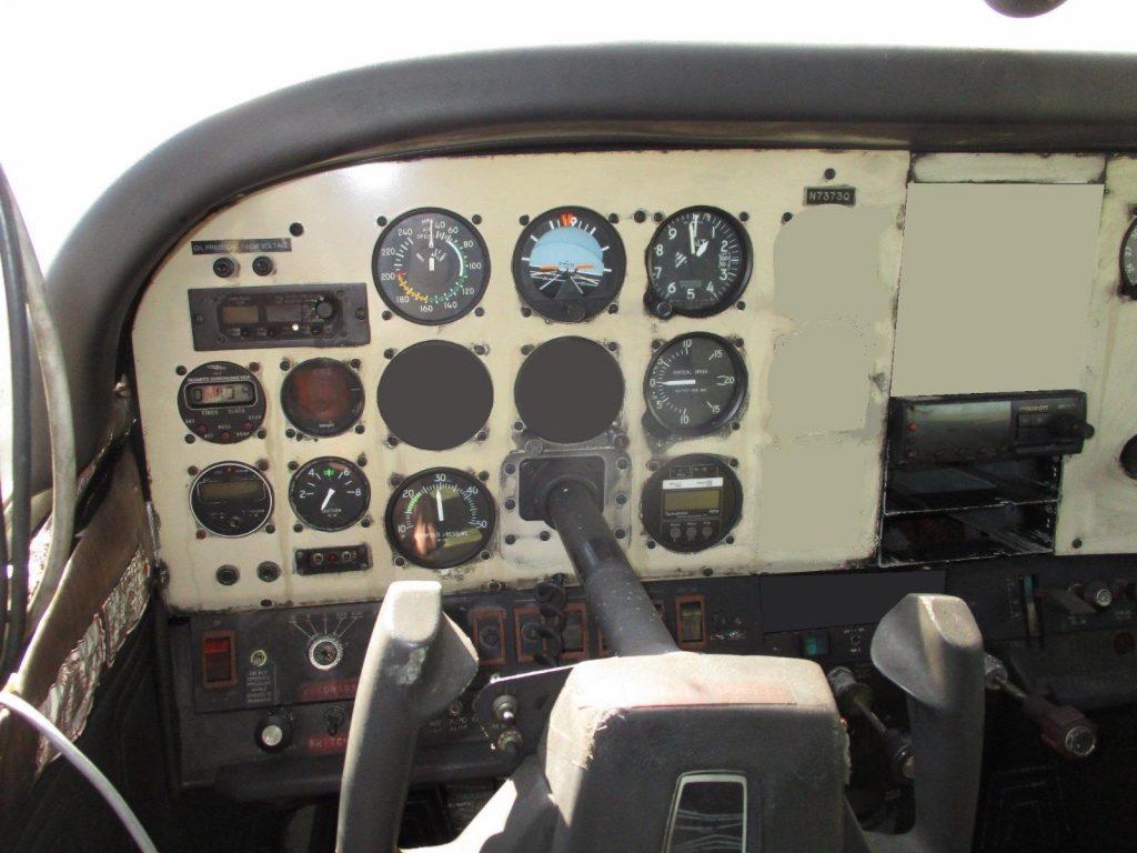 airframe only 1972 Cessna 182p aircraft
