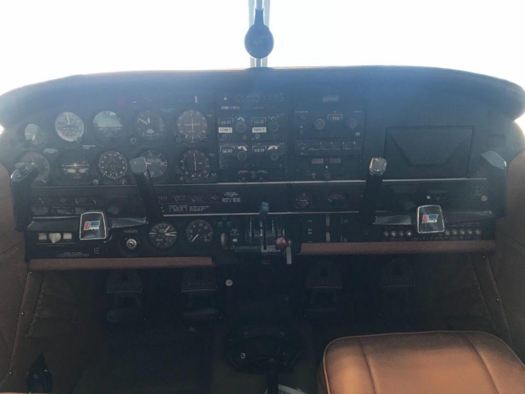 great condition 1976 Piper Lance aircraft