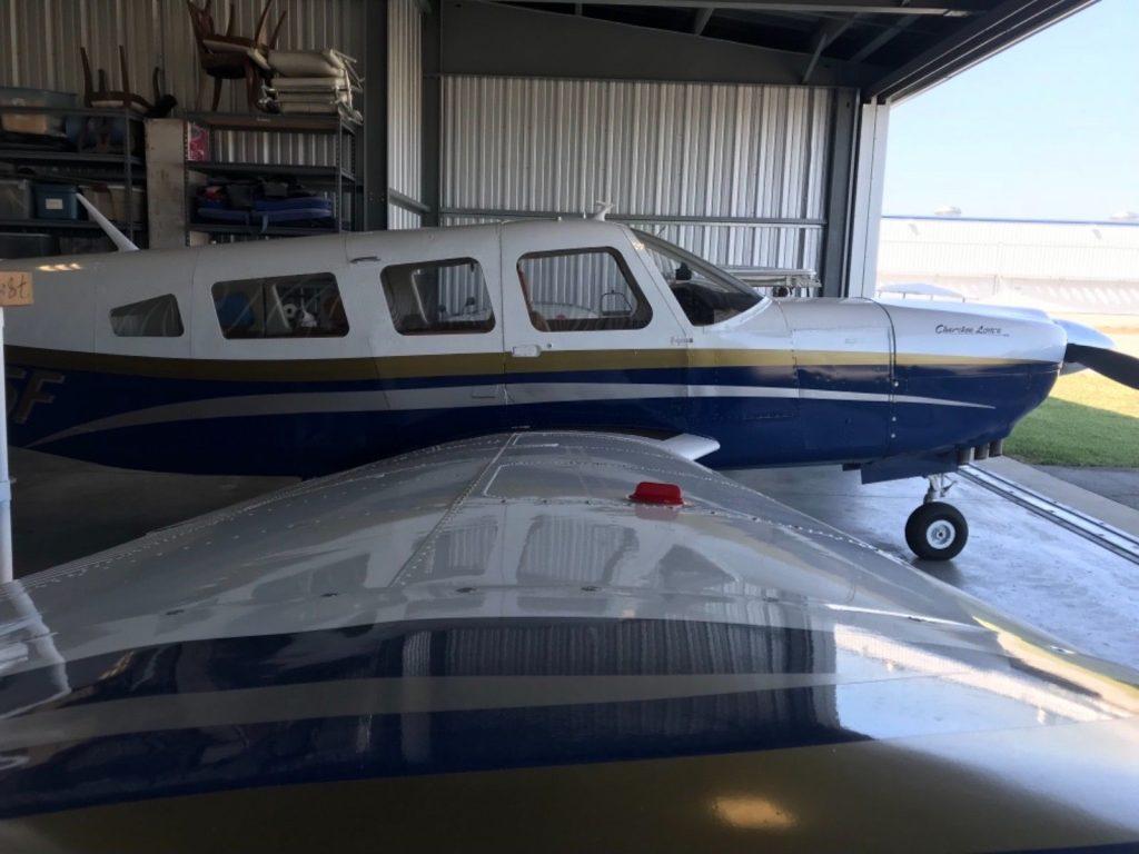 great condition 1976 Piper Lance aircraft
