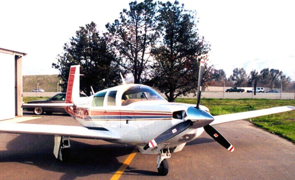 hangared 1979 Mooney 231 Rocket aircraft