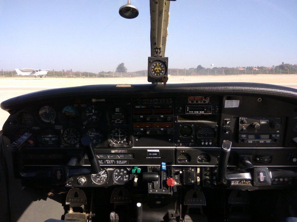 modified 1976 Piper Lance PA32 300R aircraft