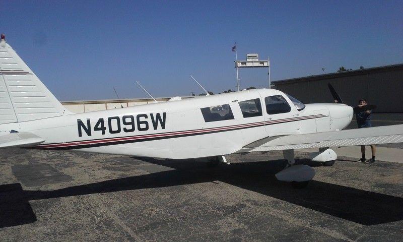 flies great 1967 Piper Cherokee PA32 aircraft