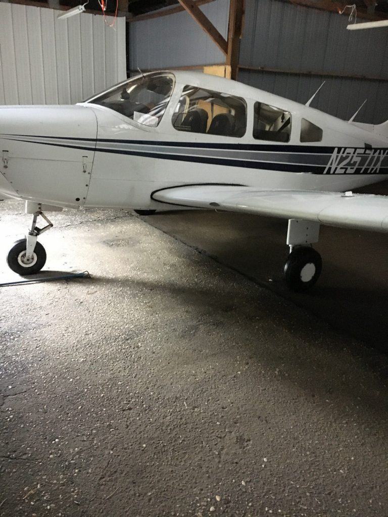 loaded 1985 Piper Warrior aircraft
