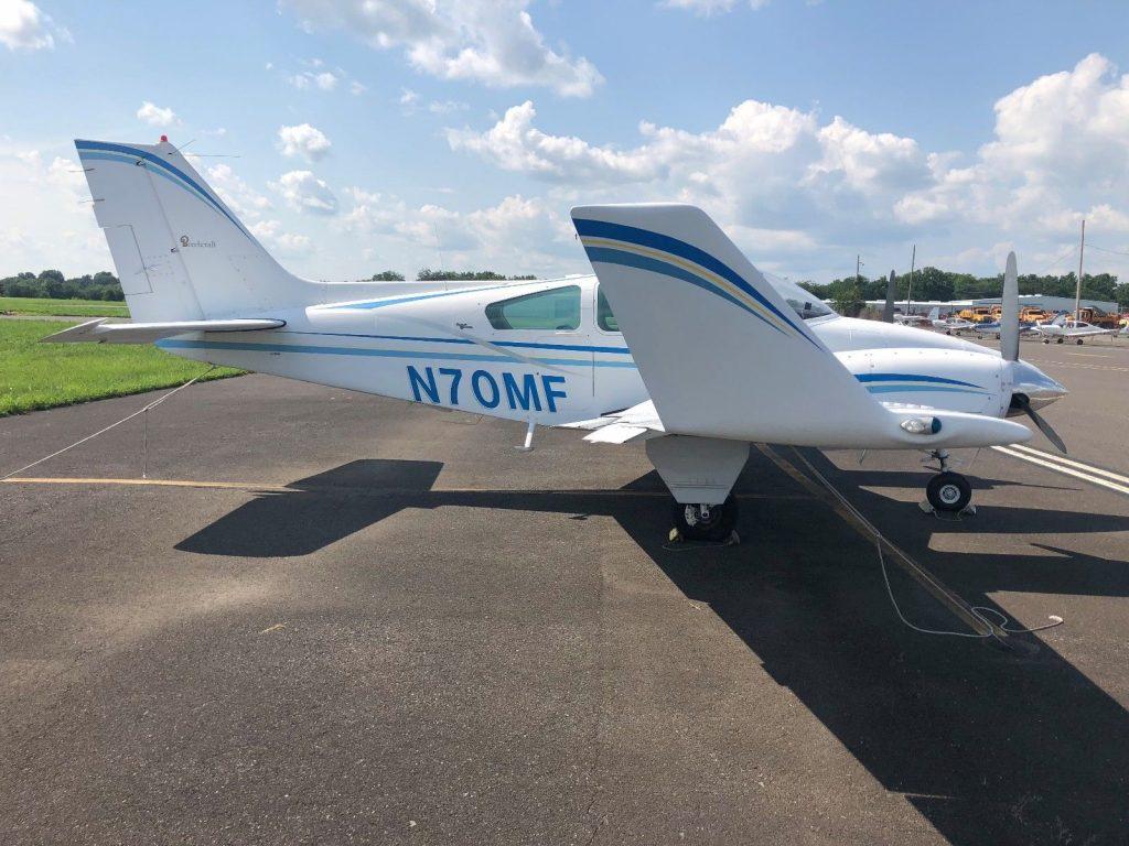 great shape 1962 Beechcraft Baron A55 aircraft