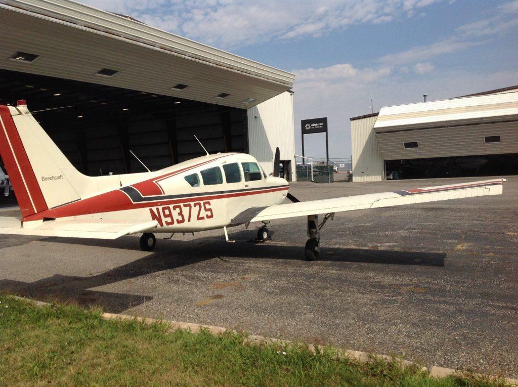 nice 1975 Beech B24R Sierra aircraft