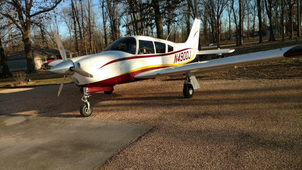 well kept 1968 Piper Arrow 180 aircraft