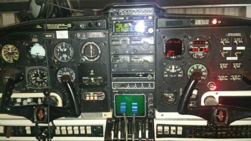 Everything works 1969 Piper PA 23 250 Aztec aircraft