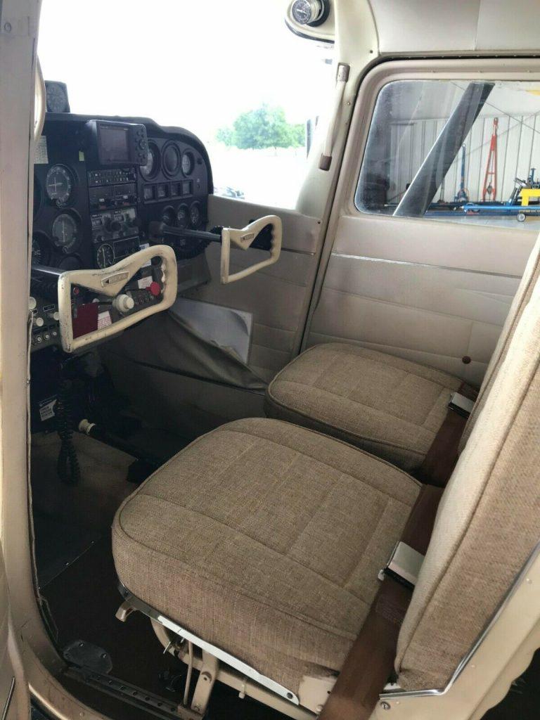 very nice 1964 Cessna 172 E aircraft