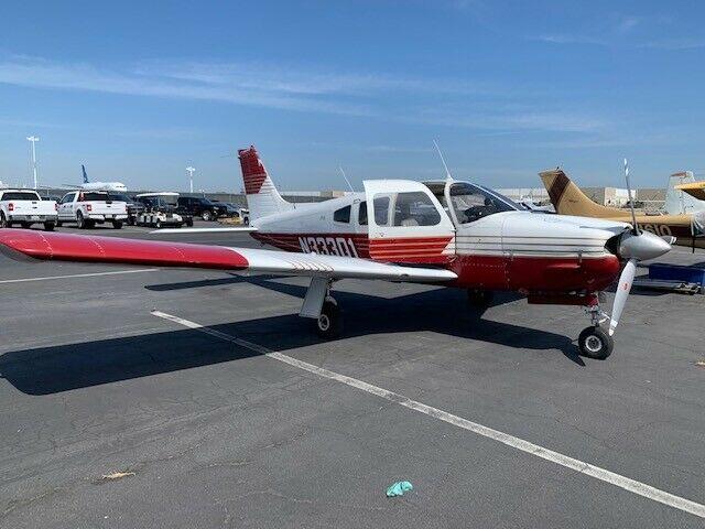 very nice 1975 Piper Arrow Pa28r 200 aircraft