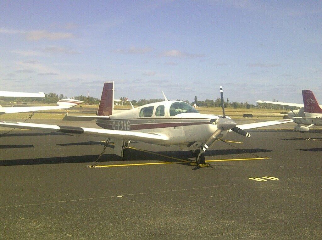 very nice 1984 Mooney M 20K aircraft