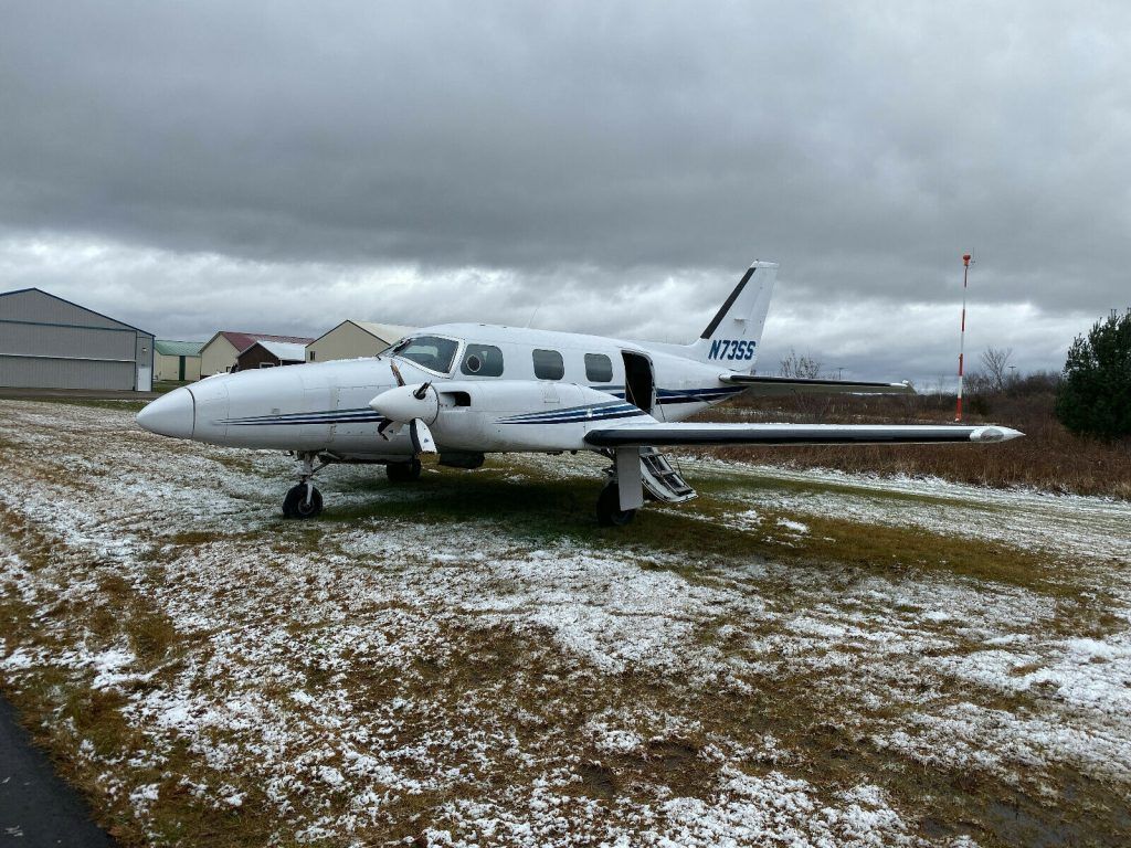 damaged 1973 Piper PA 31P Pressurized Navajo aircraft