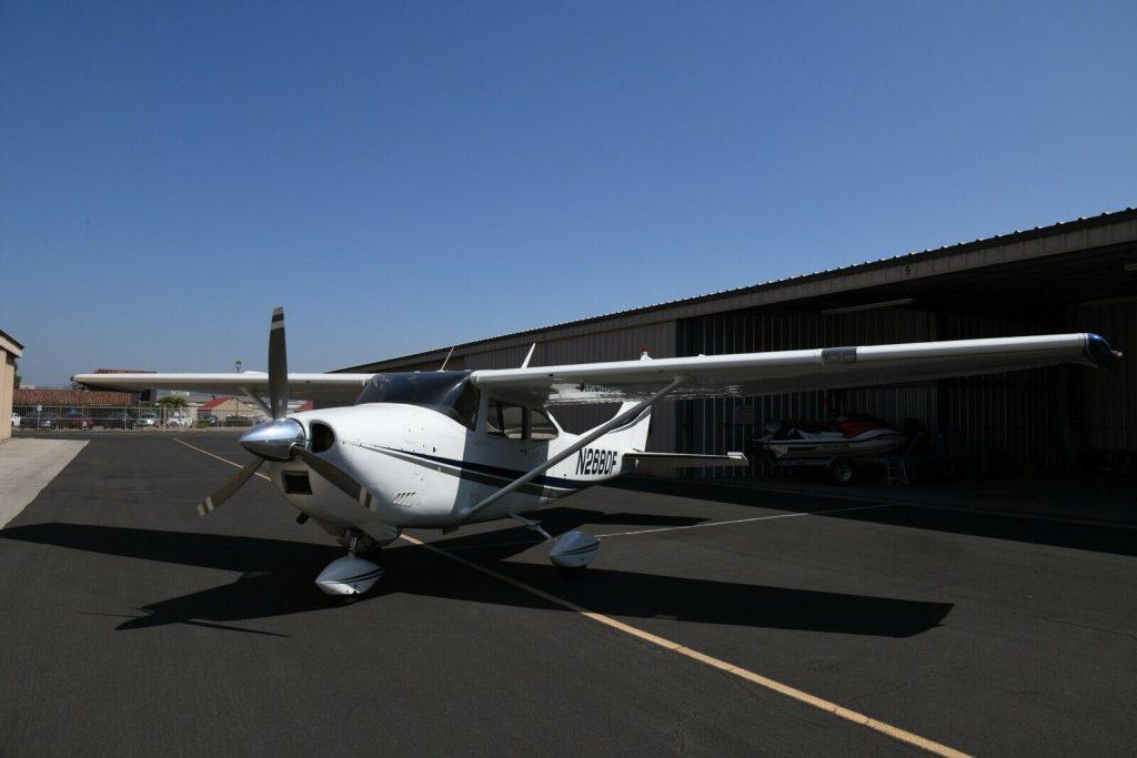 good shape 1966 Cessna 182J aircraft