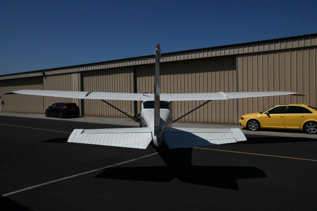 good shape 1966 Cessna 182J aircraft