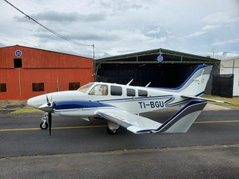 Immaculate 1976 Beechcraft 58P Baron Pressurized aircraft for sale