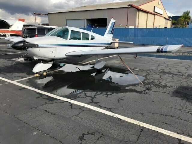 great shape 1968 Piper Cherokee PA28 180D aircraft