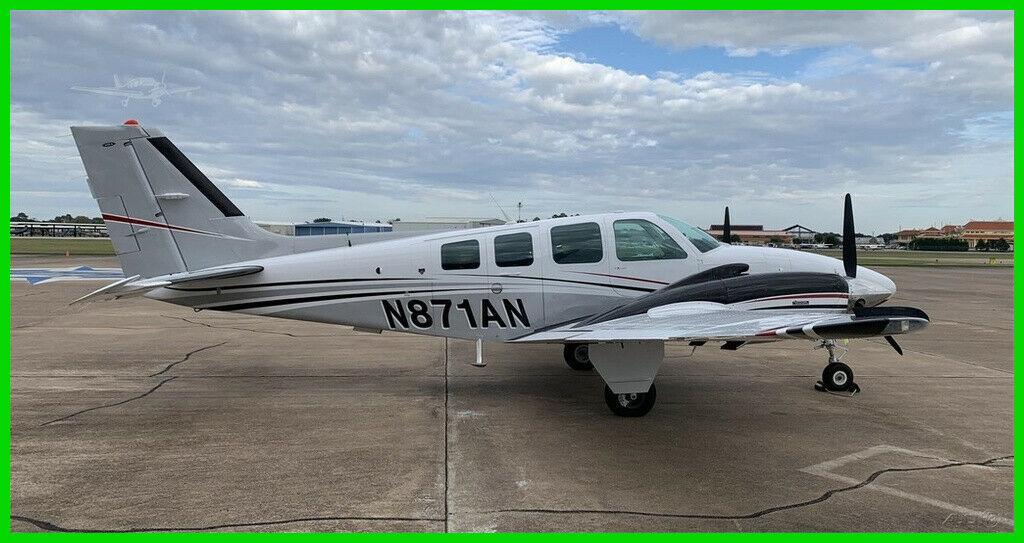 Always Hangared 1993 Beechcraft 58 Baron aircraft