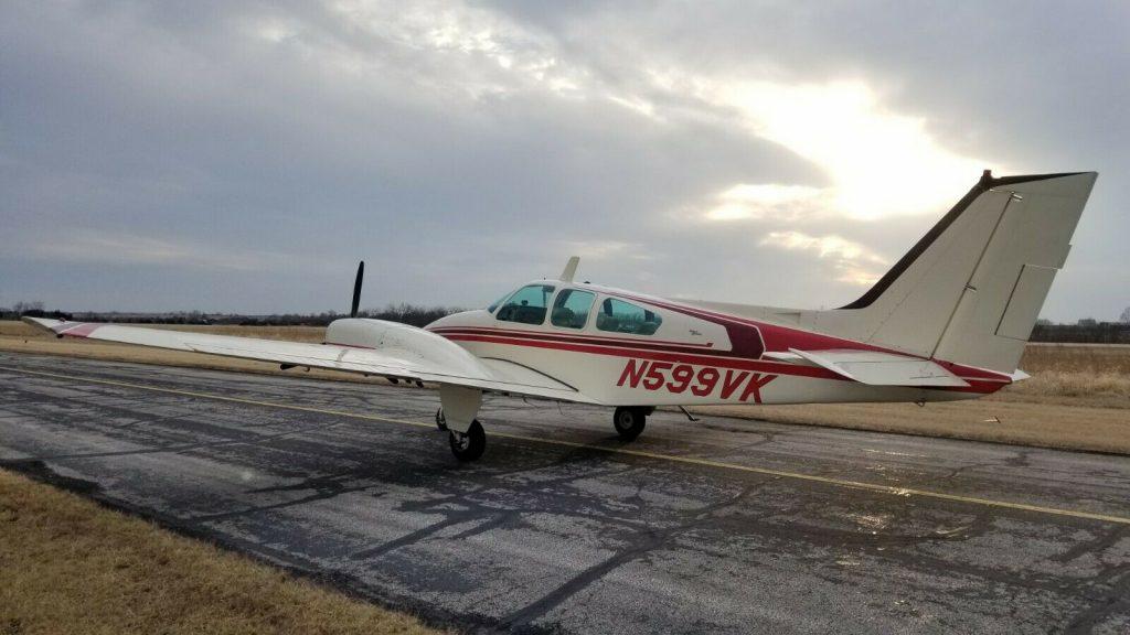 low time 1970 Beechcraft Baron B55 aircraft