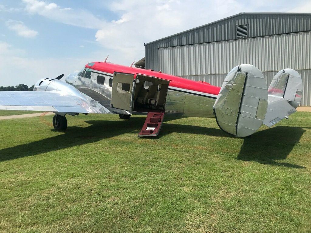 beautiful 1957 Twin Beech E18s aircraft