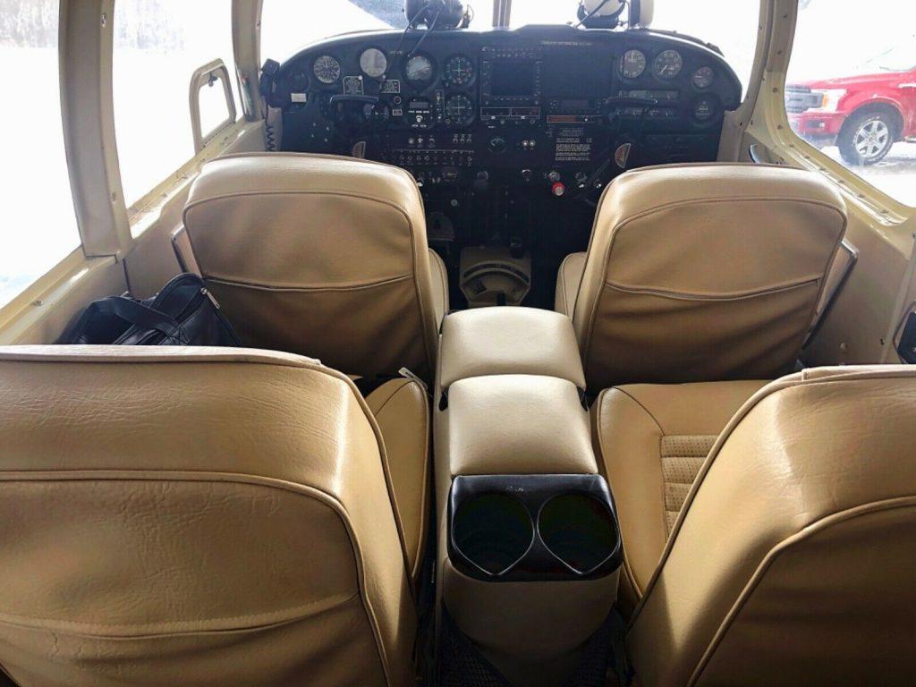 well maintained 1966 Piper Pa32/260 aircraft