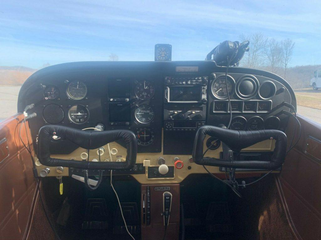 well maintained 1966 Cessna 172 Skyhawk aircraft