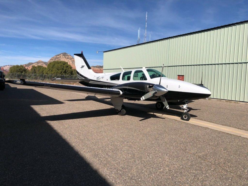 1977 Beechcraft Baron B95-55 aircraft [freshly checked and loaded]